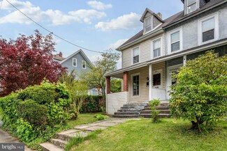 66 W Central Ave, Paoli, PA 19301