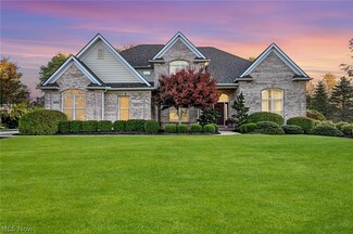9878 Turning Leaf Trail, Brecksville, OH 44141