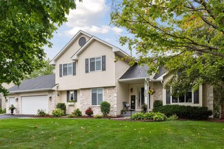 2505 Lano St, Chaska, MN 55318