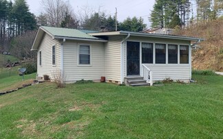 345 Cooper Creek Rd, Suches, GA 30572
