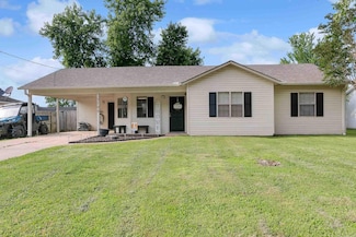 3705 Shelby Dr, Paragould, AR 72450