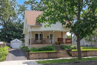 103 Monrovia St, Springfield, MA 01104