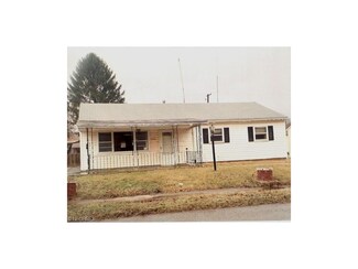 2214 Willowrow Ave NE, Canton, OH 44705