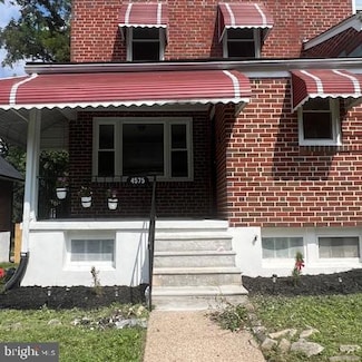 4575 Derby Manor Dr, Baltimore, MD 21215