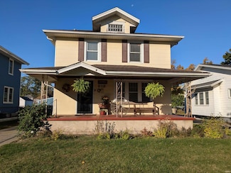 813 S 30th St, South Bend, IN 46615