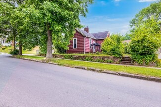 520 N 5th St, Cambridge, OH 43725