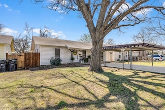 423 Marengo St, Cleburne, TX 76033