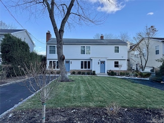 36 Dunes Ln, Port Washington, NY 11050