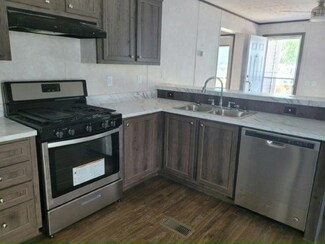 200 Bluejay Ln Unit 200, Madison, WI 53704