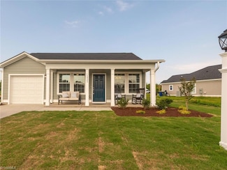 1467 Woods Rd, Winston-Salem, NC 27106