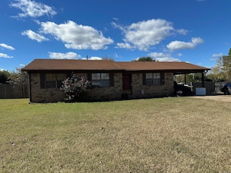 29 Westgate St, Searcy, AR 72143