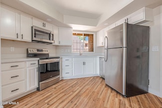 7434 N 44th Dr, Glendale, AZ 85301