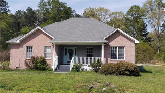 24 Mulberry Ct, Wetumpka, AL 36092