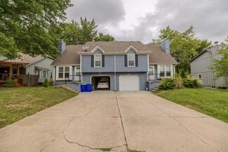 1416 & 1418 SE 7th Place, Lee's Summit, MO 64063