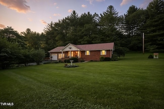 1037 Swift Hollow Rd, Mountain City, TN 37683