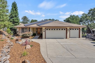 3184 Chasen Dr, Cameron Park, CA 95682