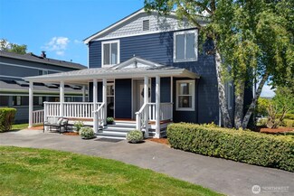 615 613 Lafayette St, Steilacoom, WA 98388