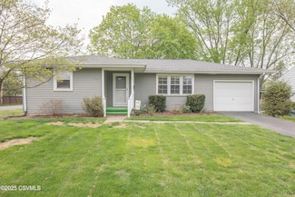 131 S 18th St, Lewisburg, PA 17837