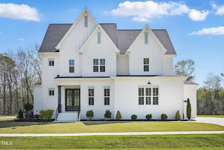 216 Meadow Walk Dr, Fuquay-Varina, NC 27526