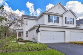 2918 Langston Cir, Saint Charles, IL 60175