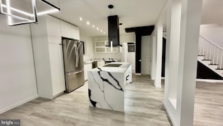 2319 Fairview Ave, Reading, PA 19606