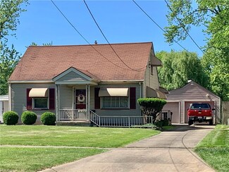 2144 Northwest Blvd NW, Warren, OH 44485