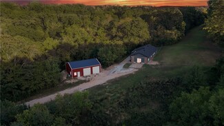 867 Rader Rd, Rogers, AR 72756