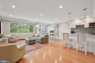4201 Cathedral Ave NW Unit 1009, Washington, DC 20016