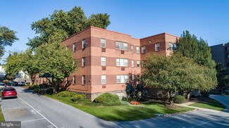 383 Lakeside Rd Unit 201, Ardmore, PA 19003