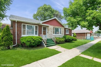 2318 Krueger St, Blue Island, IL 60406