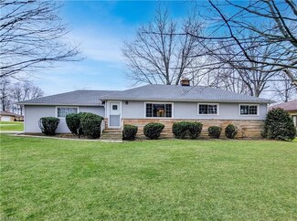 7724 Mccreary Rd, Independence, OH 44131