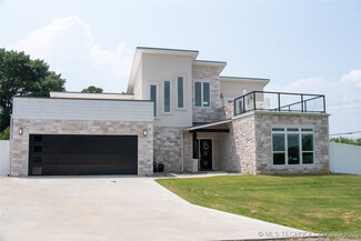8973 Birch St, Kingston, OK 73439