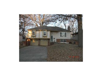 8824 Arlington Ave, Kansas City, MO 64138