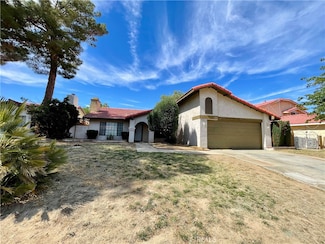 1305 Herzel Ave, Lancaster, CA 93535