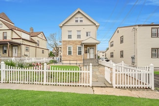 39 Alto Ave, Port Chester, NY 10573