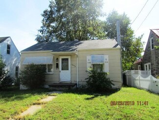 1003 S Concord St, Davenport, IA 52802