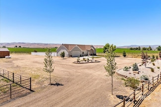 3229 Market Rd, Homedale, ID 83628