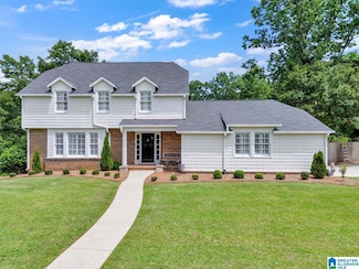 2247 Mill Run Cir, Birmingham, AL 35226