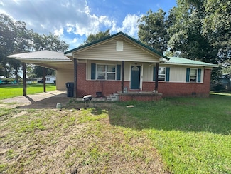 121 Chester Harris St, Trimble, TN 38259