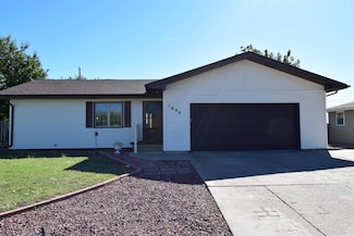 1604 E 29th St, Hays, KS 67601