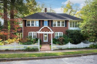 5 Celia Place, Asheville, NC 28801