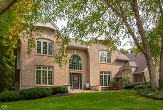 12131 Pebblepointe Pass, Carmel, IN 46033