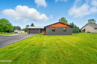 3485 Sugar Creek Rd, Lima, OH 45807