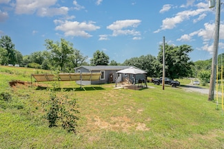 2548 Highway 25, Cottontown, TN 37048