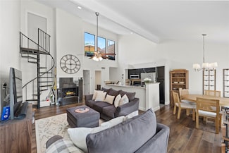 7031 Holly Hill Dr Unit 4, Dallas, TX 75231