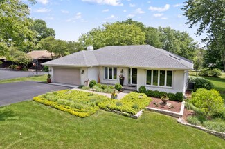 3N231 E Mary Ln, Saint Charles, IL 60175