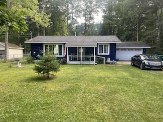 3644 Crescent Dr, East Tawas, MI 48730