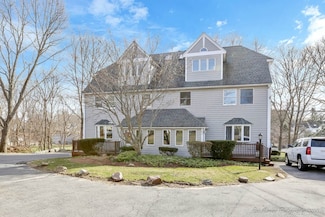 28 High St Unit 4, Beverly, MA 01915