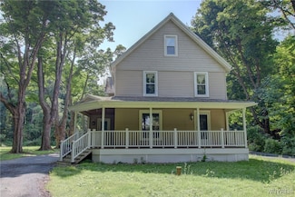 5880 Draudt Rd, Orchard Park, NY 14127