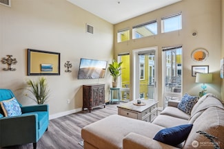 1705 Dock St Unit 520, Tacoma, WA 98402